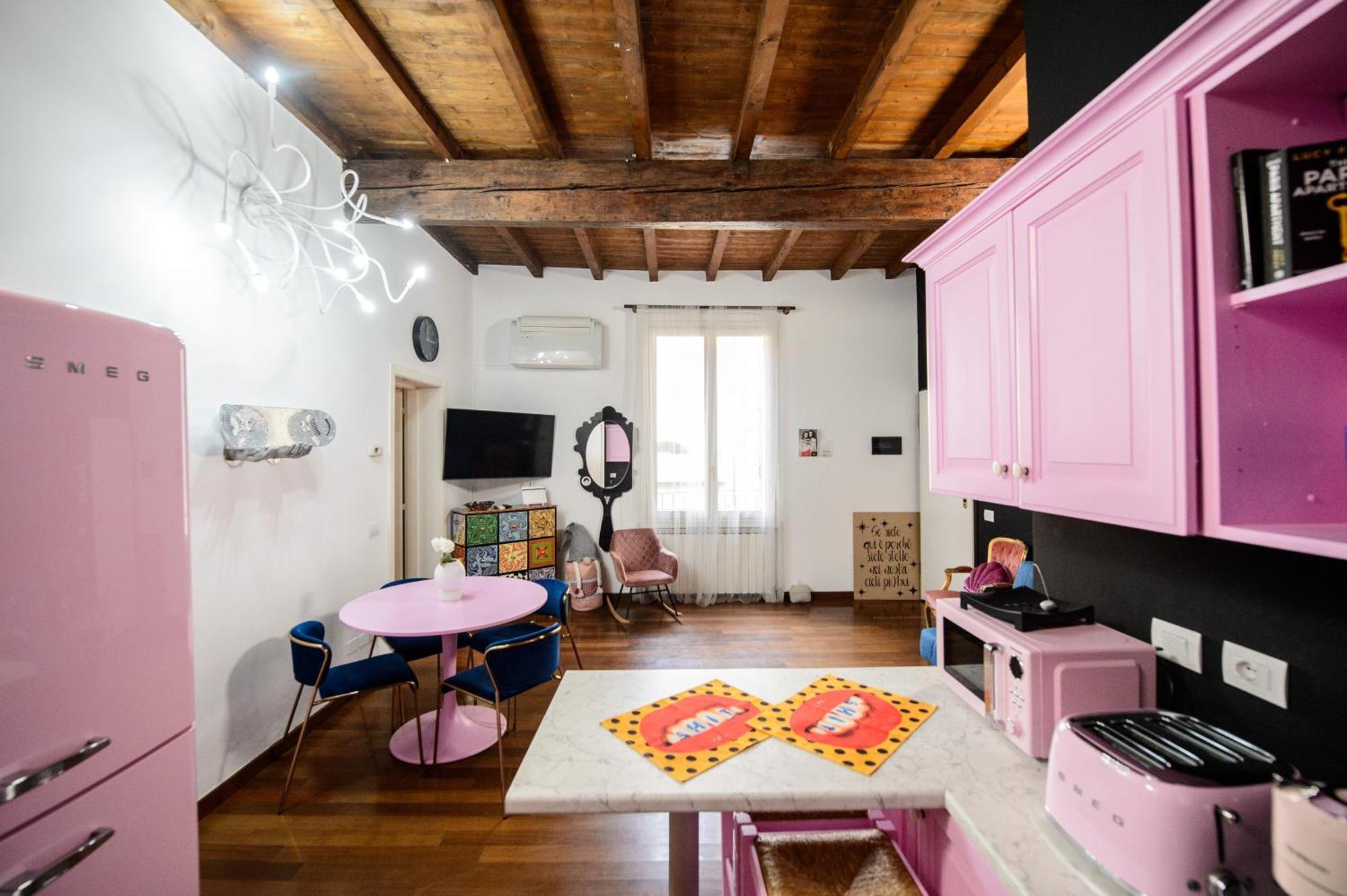 Pink House Tortellinosuite Modena Exteriör bild